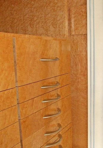 jewelry safe drawer handle