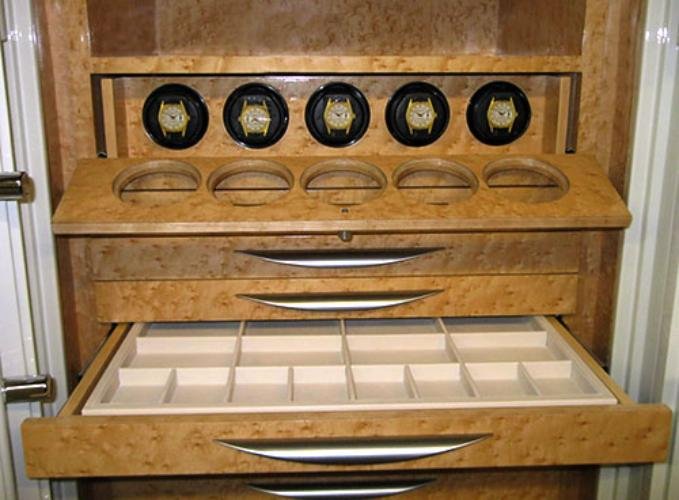 jewelry safe interior