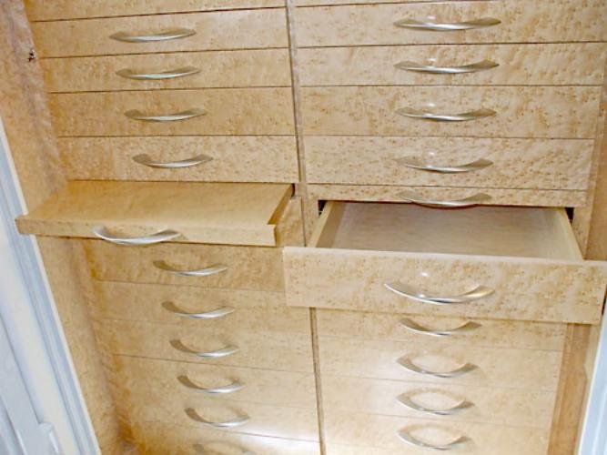 jewelry safe shelft drawer